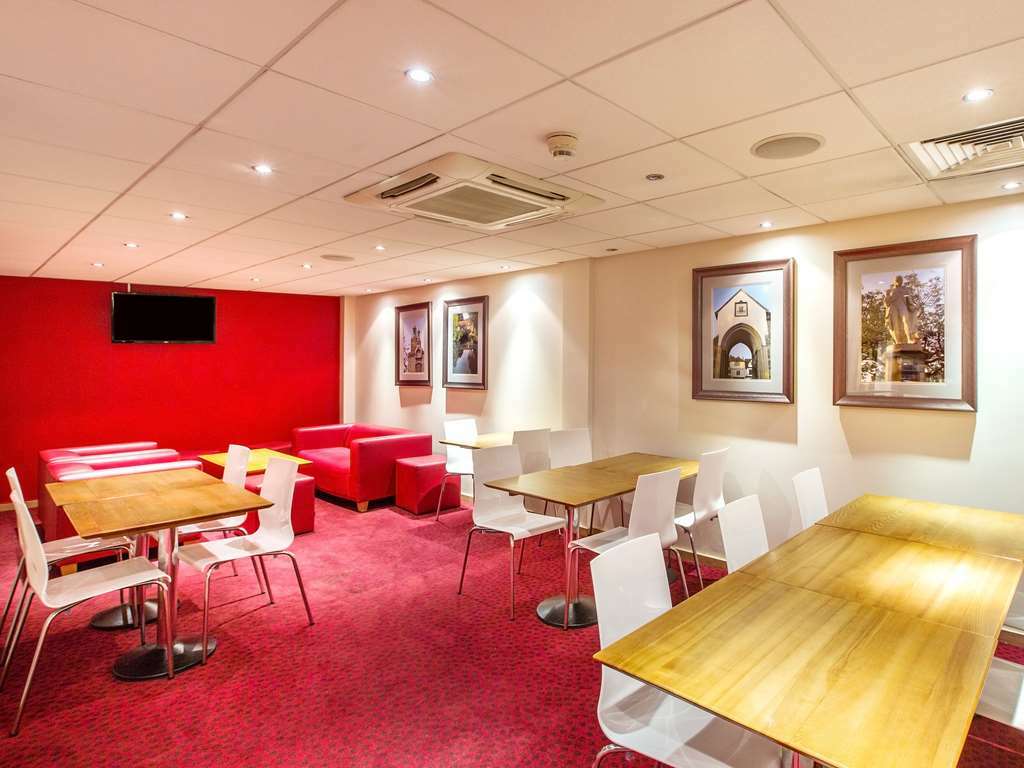 Travelodge Norwich Central Ресторант снимка